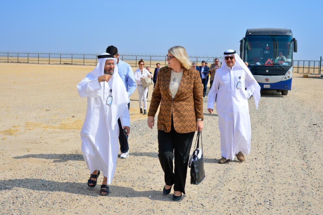 EU Ambassador Anne Koistinen visiting the Shagaya Renewable Energy Plant