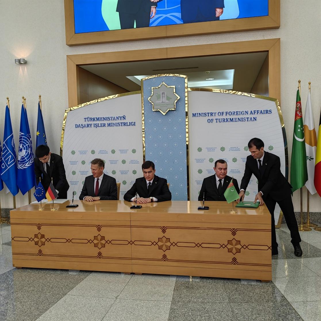 Signing ceremony of the Memorandum of Understanding 