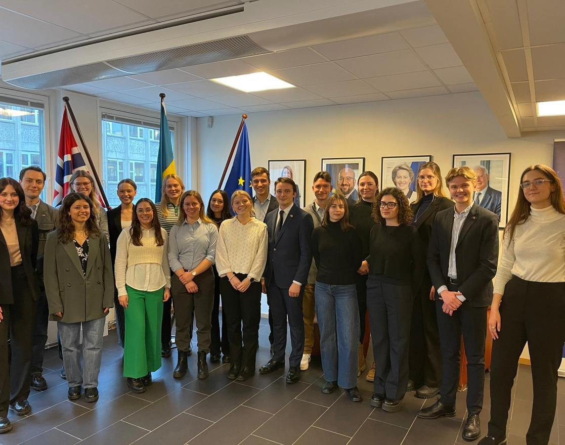 Trainees of Missions ved Delegasjonen