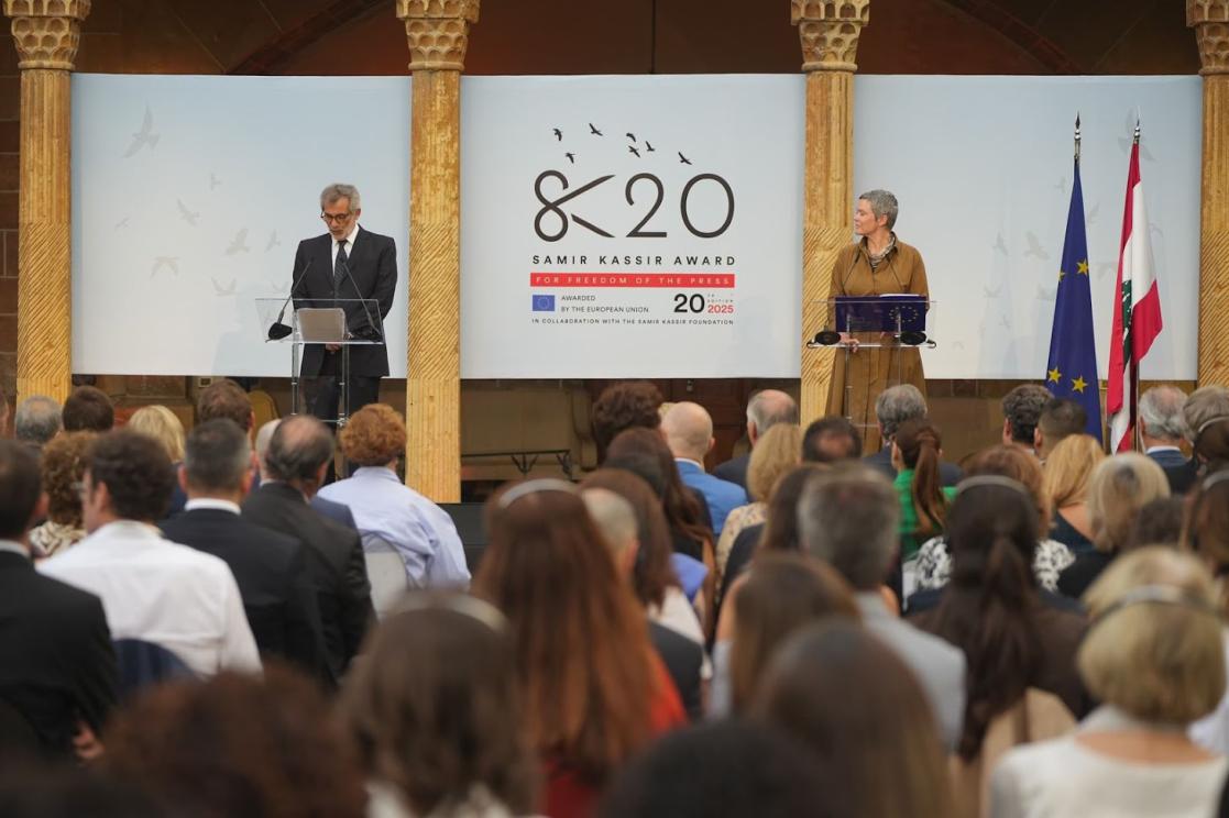 EU Ambassador Sandra De Waele and SKF President Malek Mrowa
