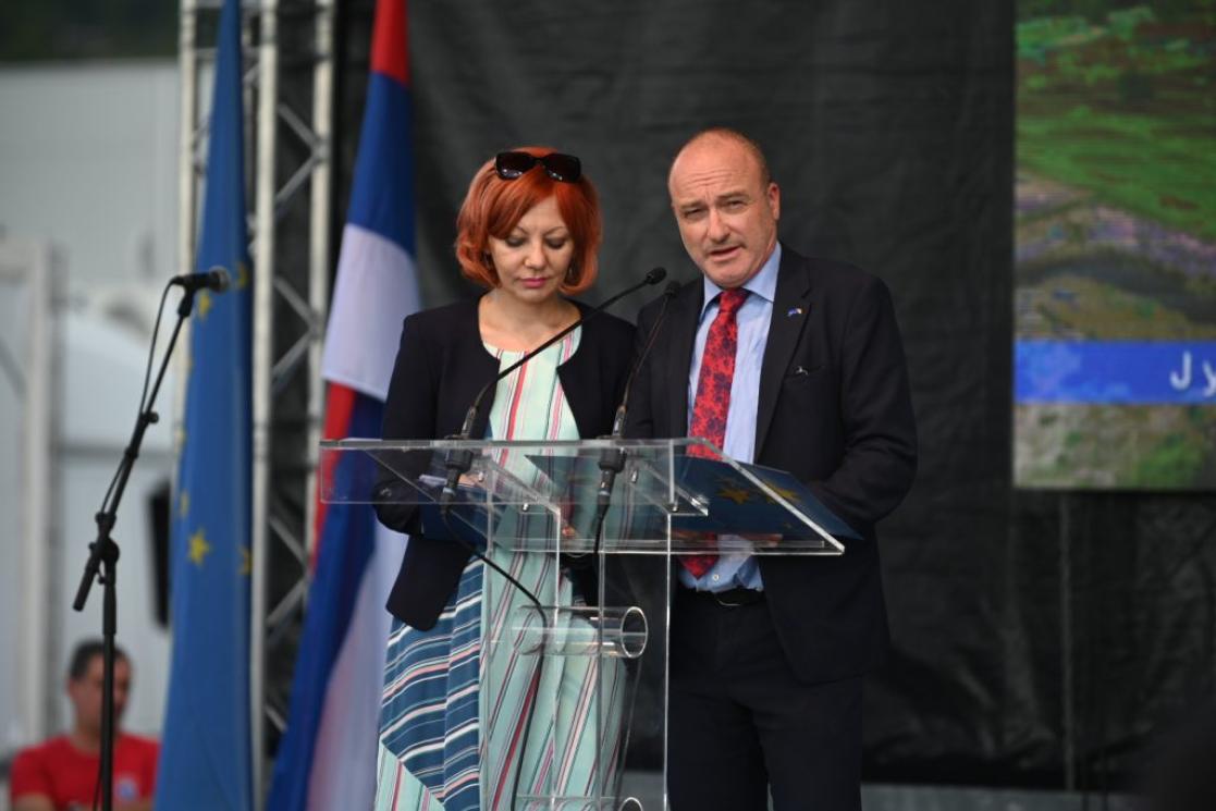 Opening of motorway section in Republika Srpska highlights benefits of EU infrastructure financing