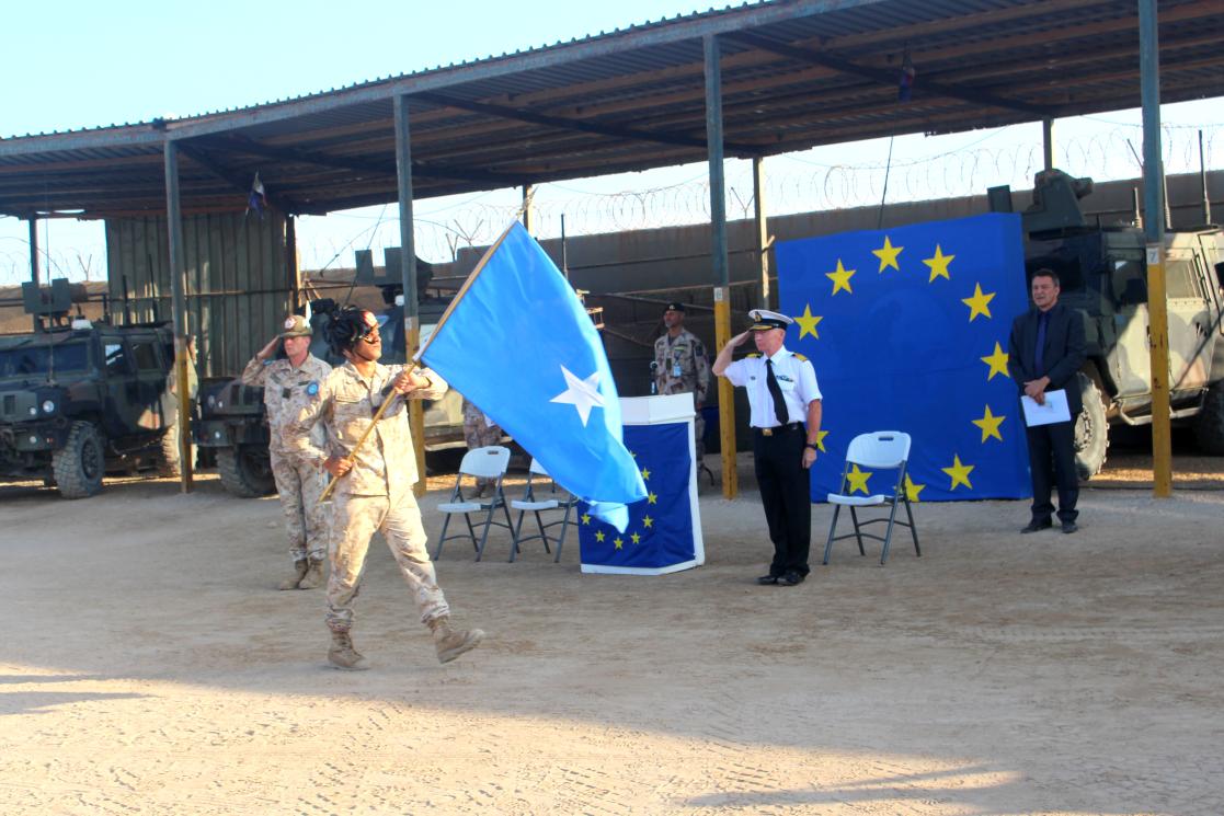 giving medals to the personnel in Somalia 