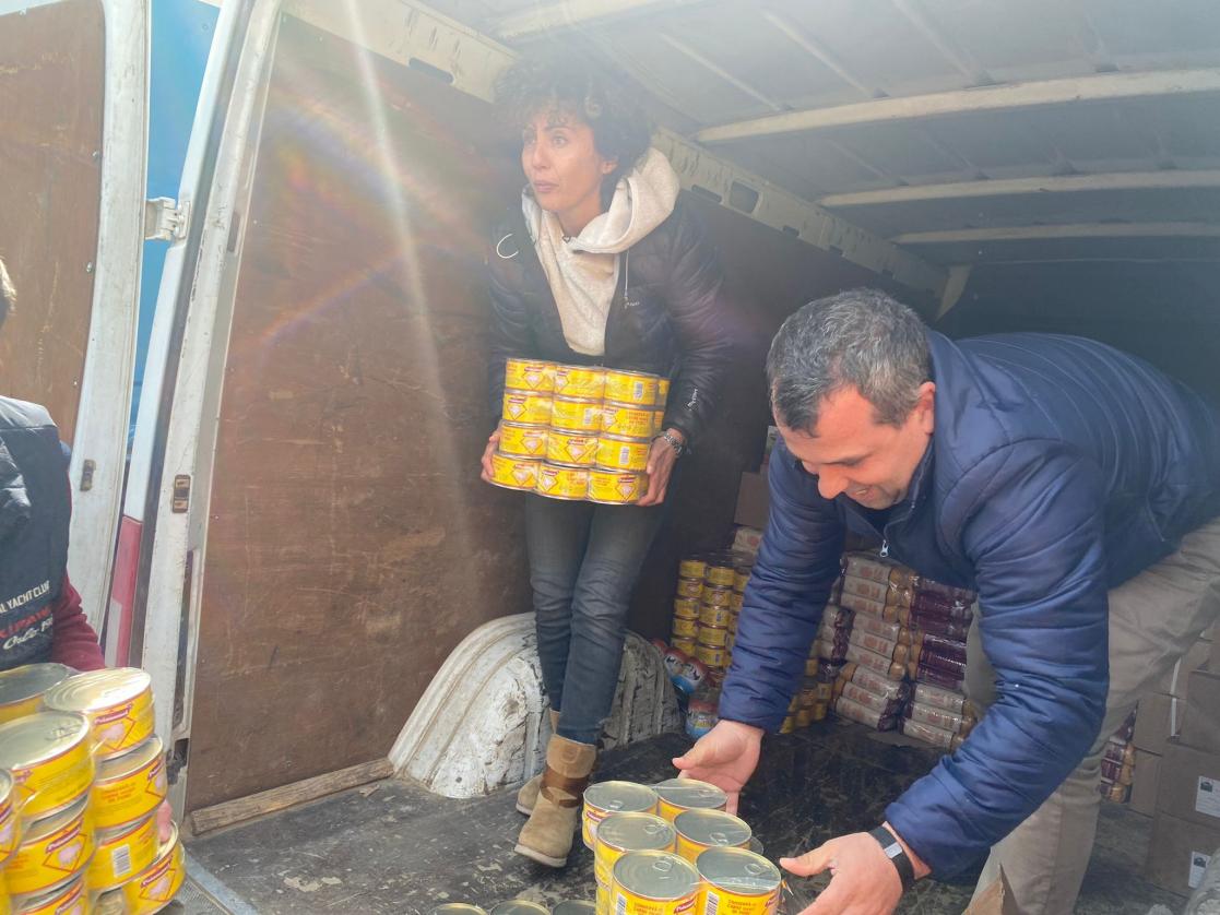 Food drop in Ukraine