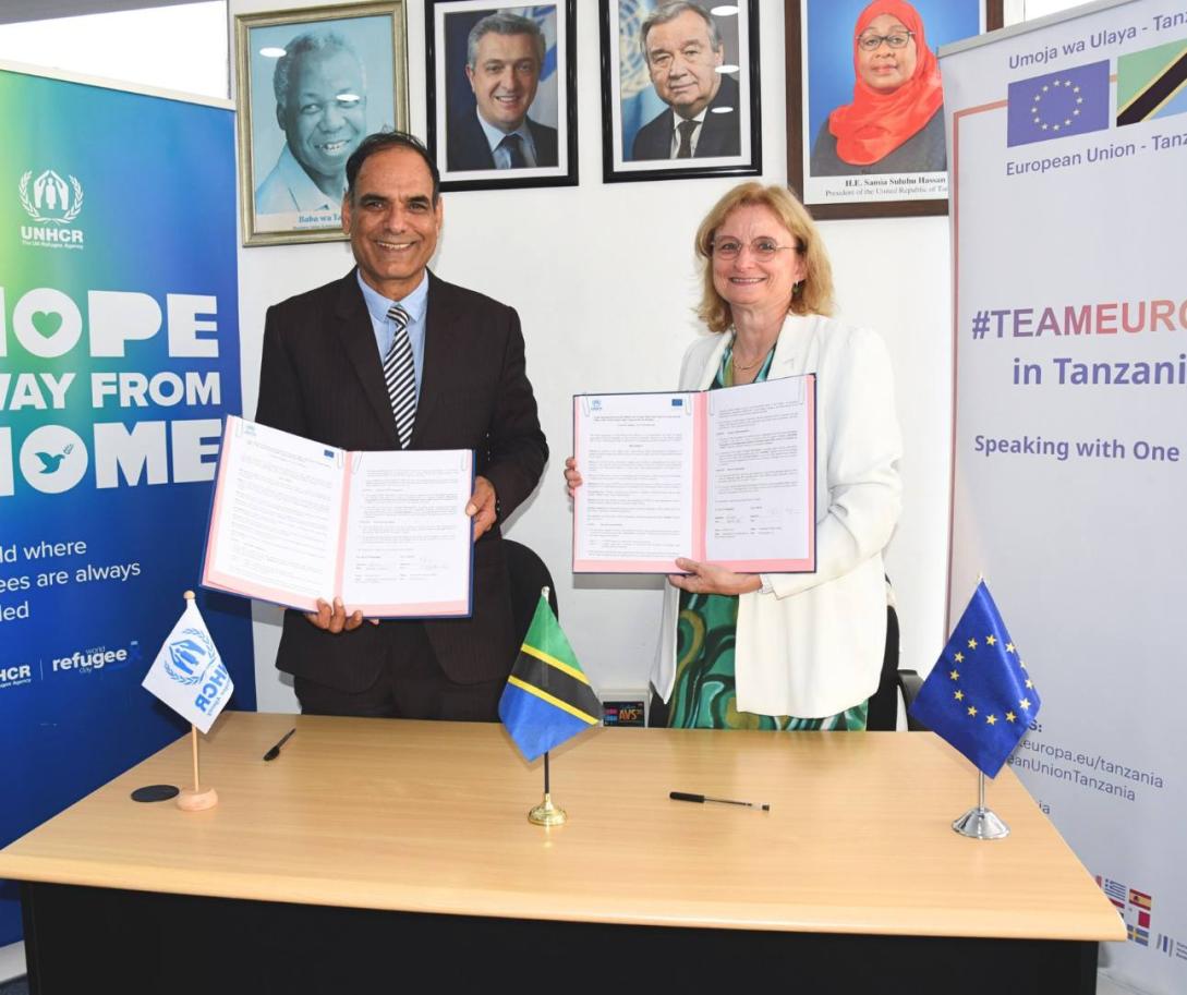 official signing ceremony
