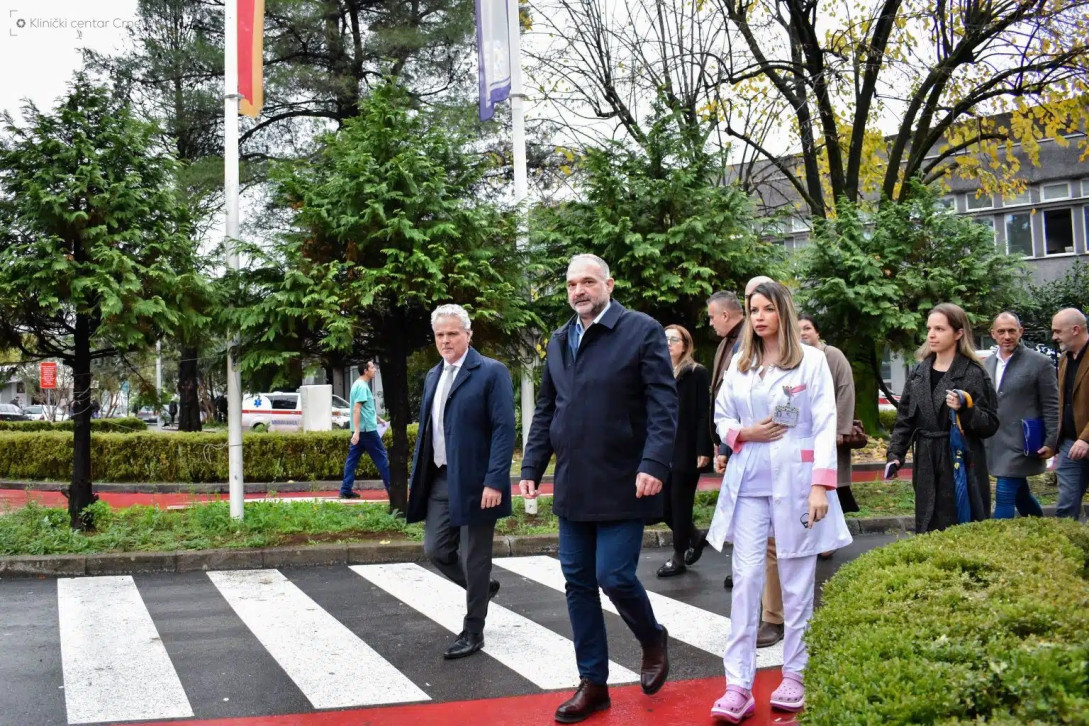 Group of officials walking