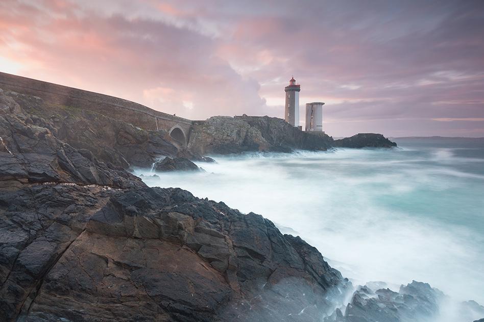 Lighthouse, sea