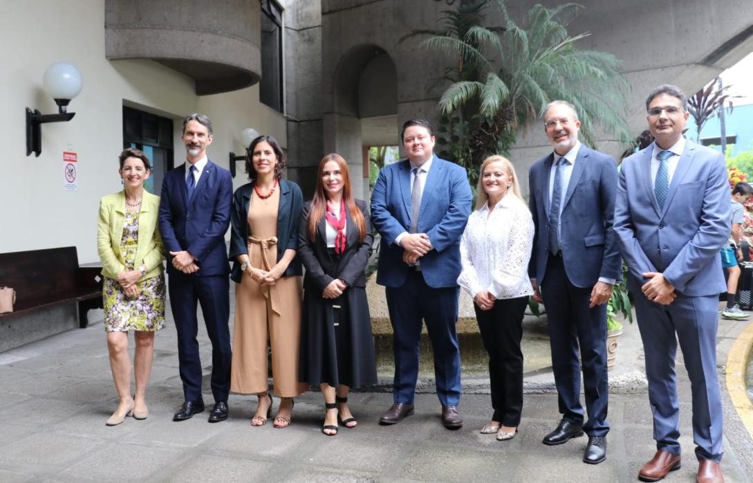 Equipo UE, FIAP, MICITT