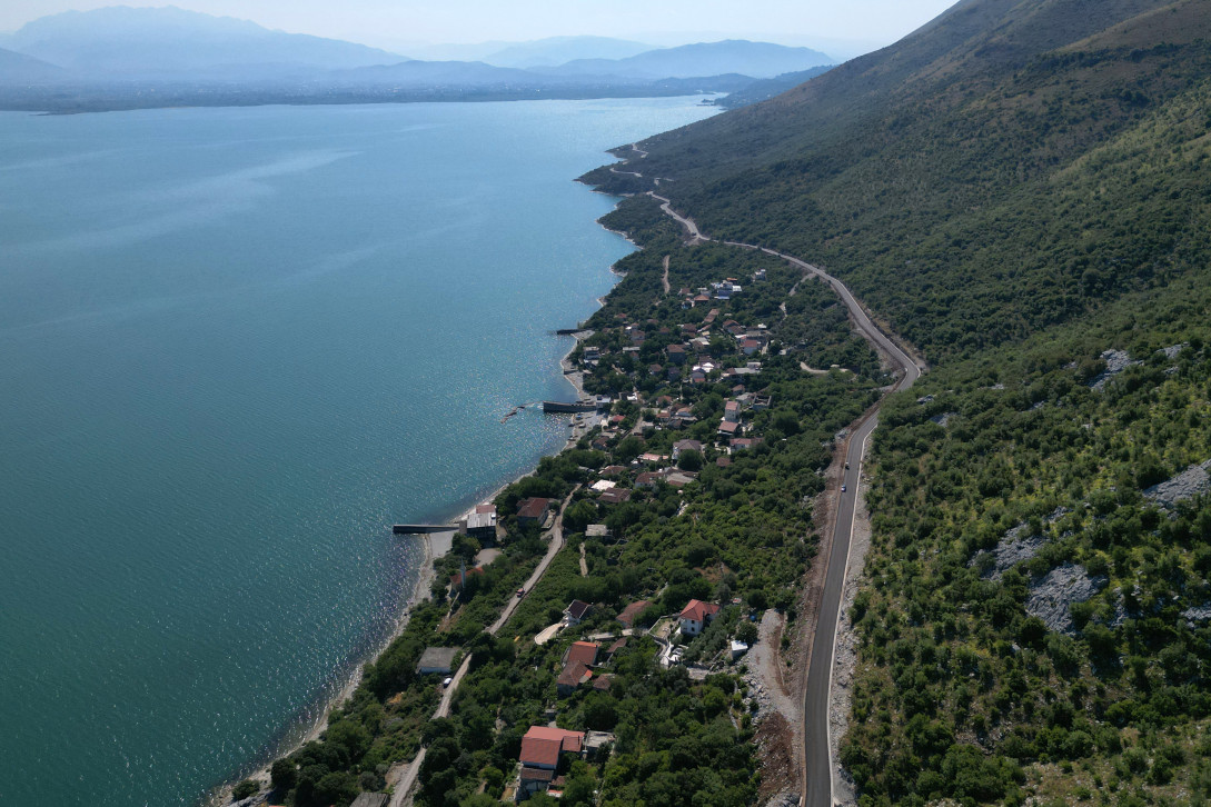 Shirokë–Zogaj Road