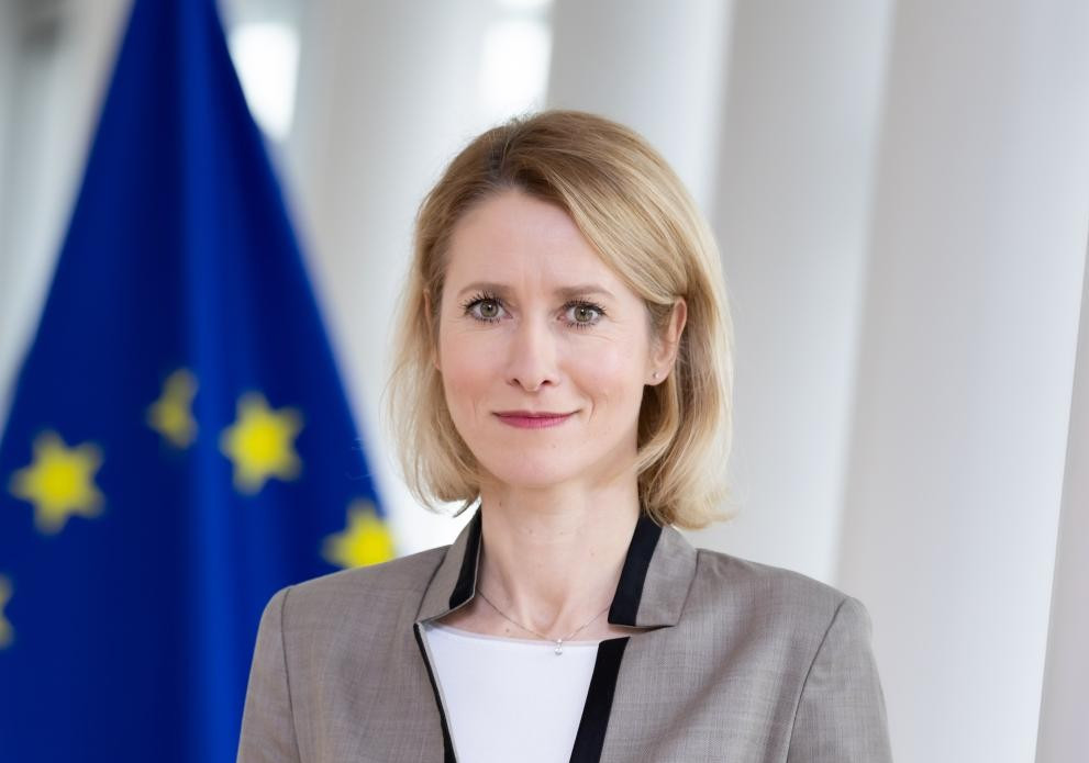 Official Photo HRVP Kallas w/ European Union Flag