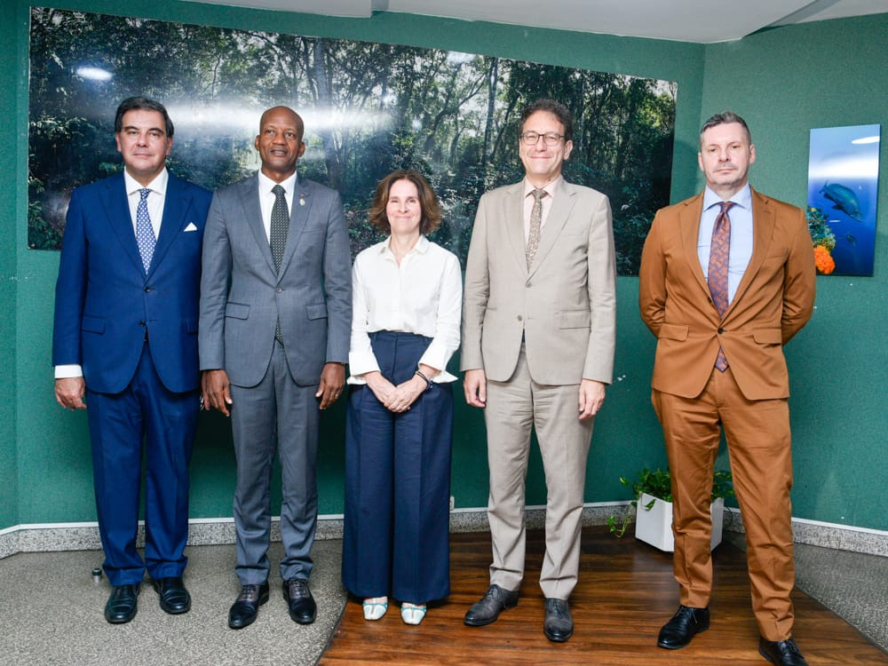 Cérémonie de Signature de la feuille de route du Partenariat Forêt UE / GABON 