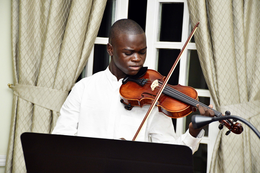 Stephen Omondi playing the Violin 