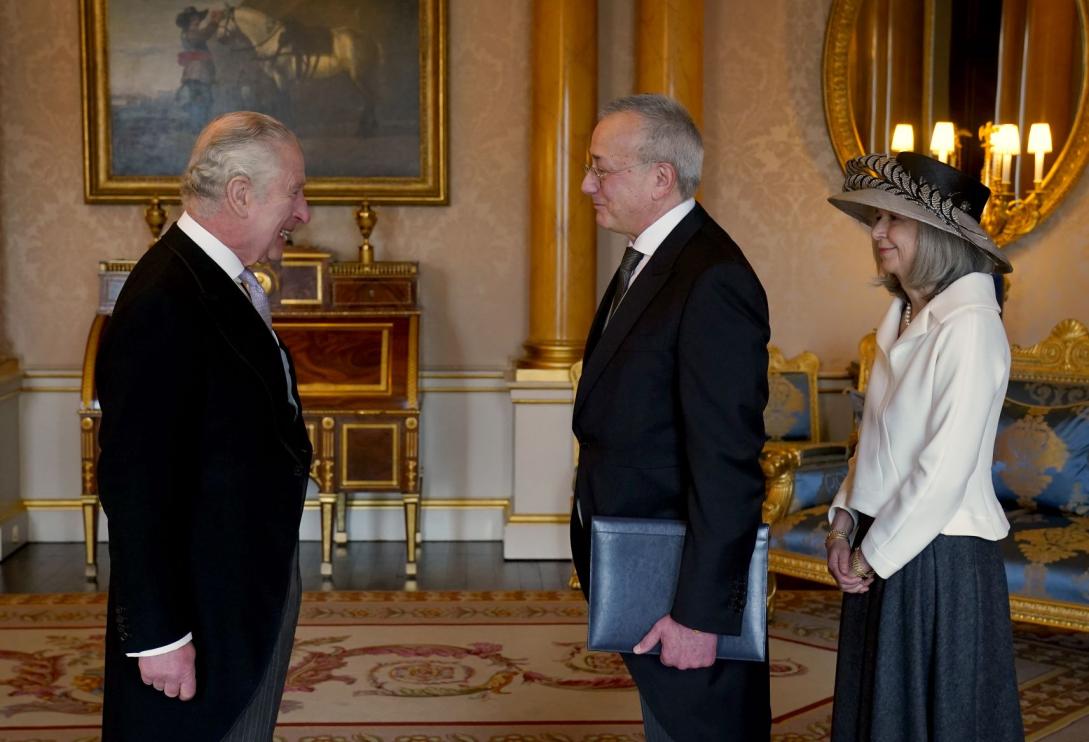 HM The King Charles III and Ambassador Serrano with spouse