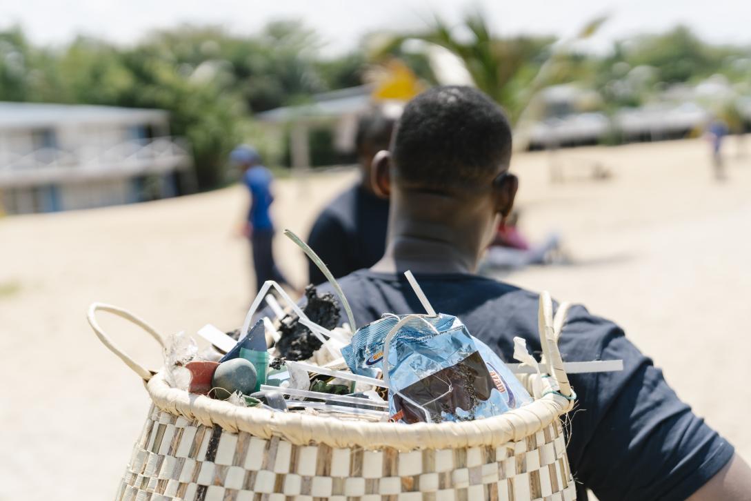 Waste lake Tanganyika 