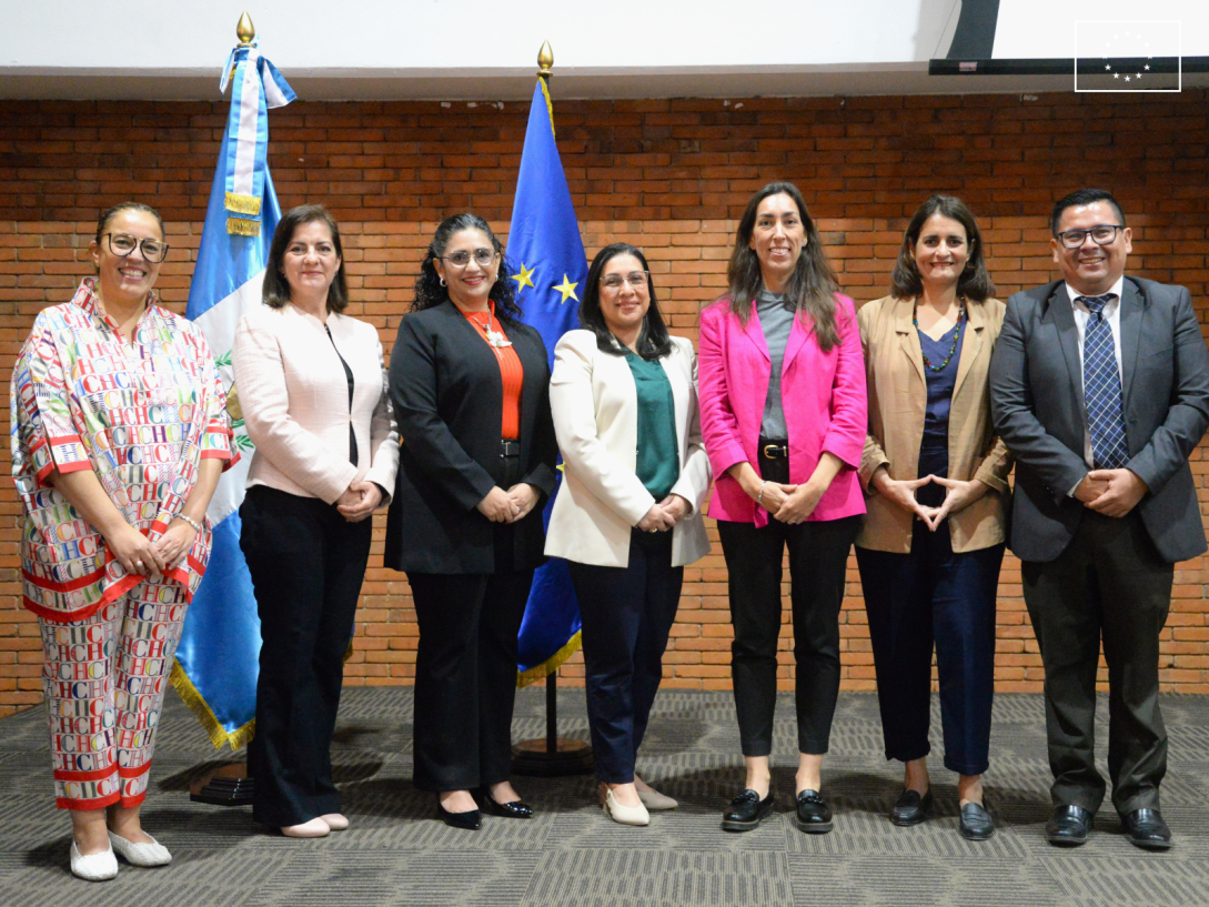 Autoridades de Euroclima, de la UE en Guatemala y del Ministerio de Ambiente y Recursos Naturales de Guatemala