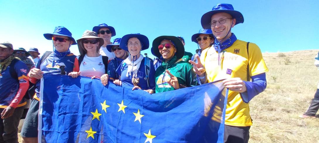 EU and EU MS Ambassadors pose with Her Majesty the Queen 'Masenate
