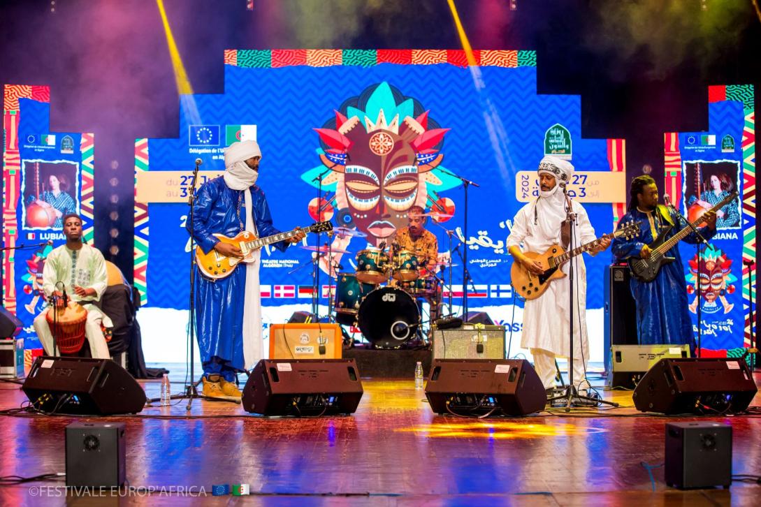 le groupe Tikoubaouine sur scène