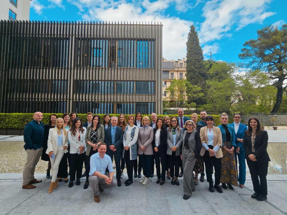 Attendees of the follow-up meeting of the PAR Special Group