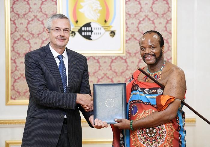 Presentation of credentials