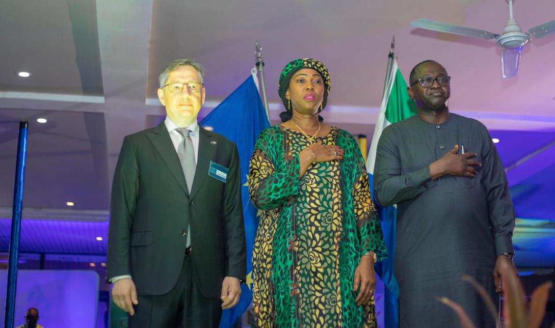 ( L -R Ambassdor Jankowski, First Lady Mrs Bio and Finance Minister Sheku Bangura