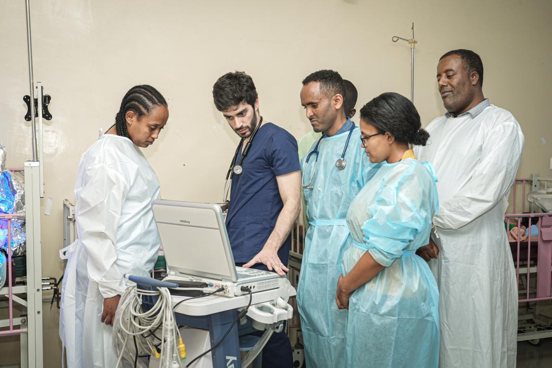 Resident Doctors receiving training in NICU from the foreign expert