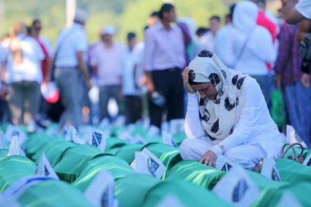  remember Srebrenica