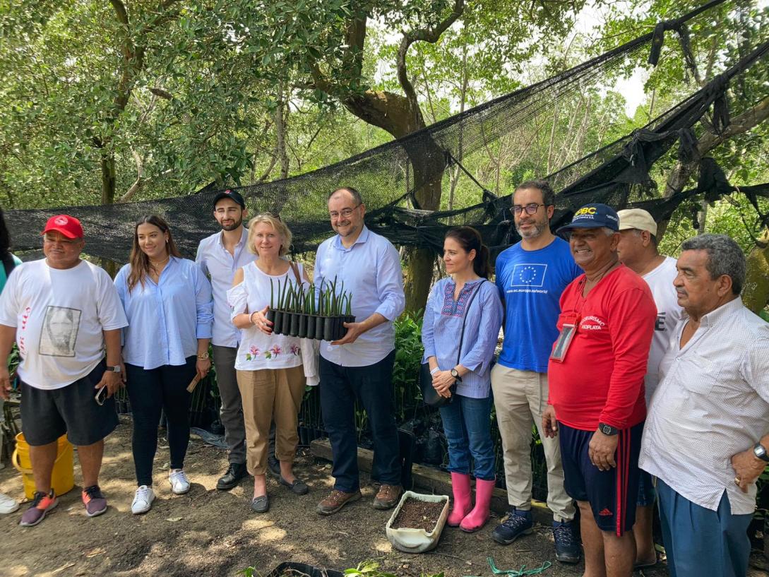 El #EquipoEuropa visita la Ciénaga de Mallorquín