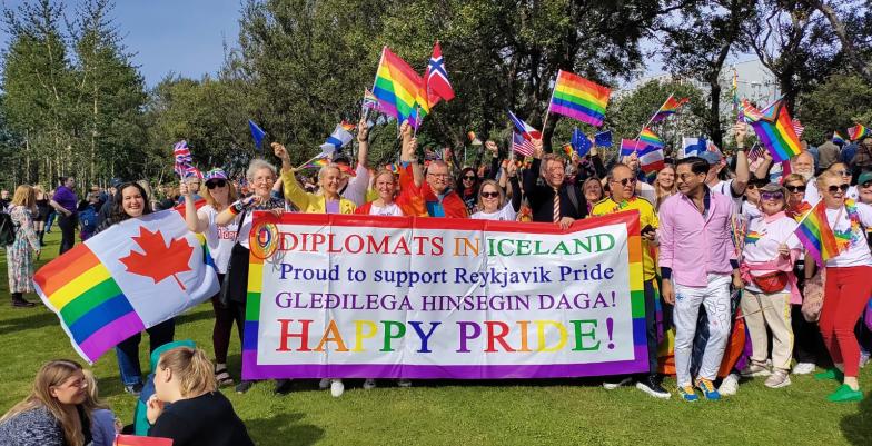 Picture of diplomatic staff at RVK pride 2024