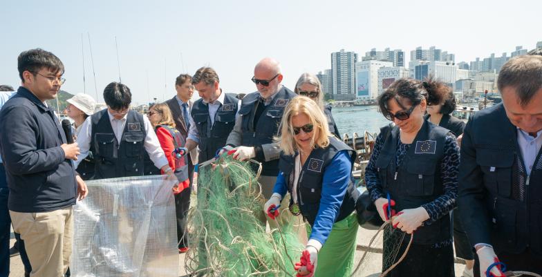 EU Port Clean Up in Busan