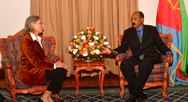 EU Ambassador preents her letter sof credentials