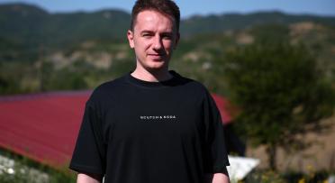 meivis albania