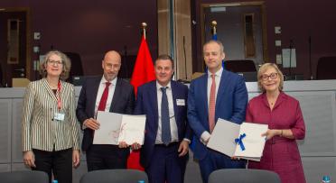 Initialing-Research-Agreement-EU-SCHWEIZ