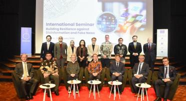 Seminar “Building Resilience Against Disinformation” 