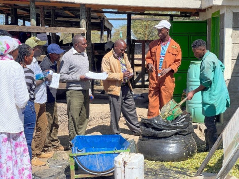 Farmer Innovation and Learning Hubs and co-operative supported networks continue to support knowledg