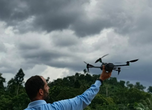 Demonstrating the taking off of drones 