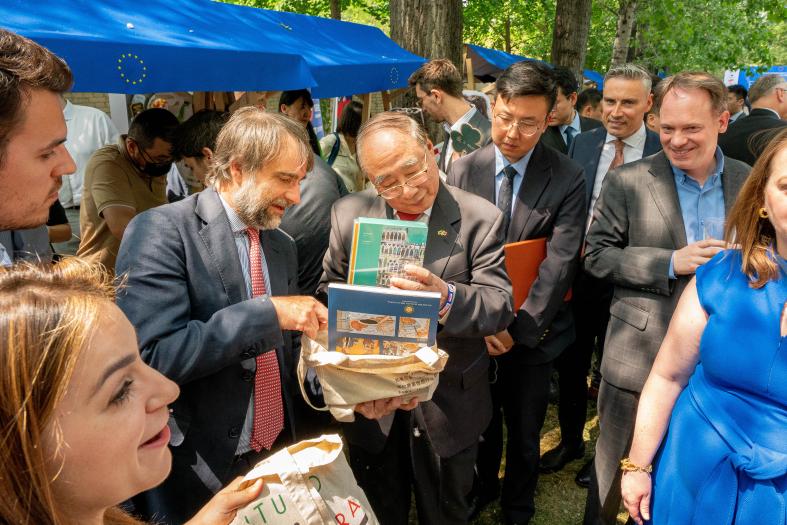 20240509_DELCHN_EuropeDayReception_3-12