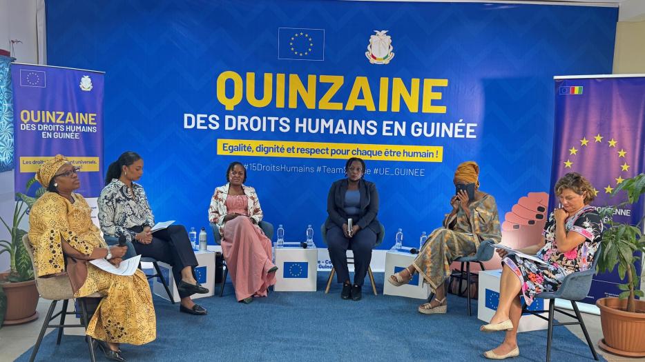 Les participantes au panel du Facebook Live avec l'Ambassadrice