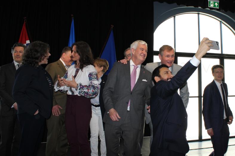 Ambassador de La Grandville with guests
