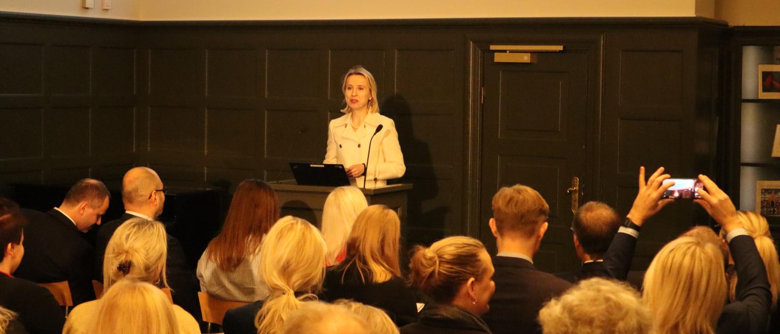 VP of the European Investment Bank at the InvestEU event