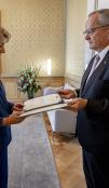 Remittal letters credence EU Ambassador A KUENNE 