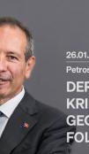 Flyer von der Öffentlichen Vortrag von Botschafter Petros Mavromichalis am 26.01 an der Universität Luzern