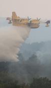 firefighting plane from the rescEU reserve delivering assistance - © EU ECHO 
