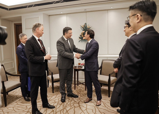 Ministerial Handshake 