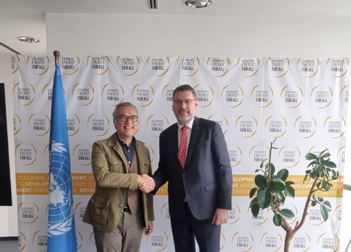 EUSR Eduards Stiprais and Mr Stenano Marguccio, Deputy Chief Executive Officer of Sustainable Energy