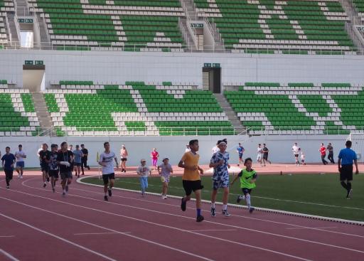 Participants of the marathon