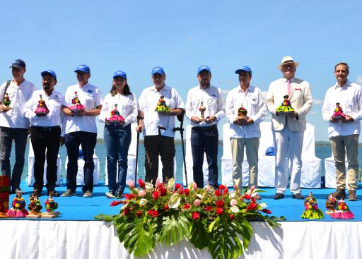 Autoridades en el lanzamiento Transición Ecológica Petén