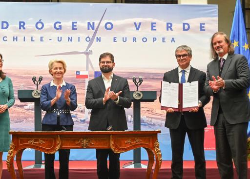 Firma Lanzamiento Hidrógeno