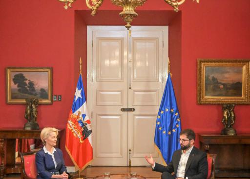 Reunión Bilateral Salón Rojo