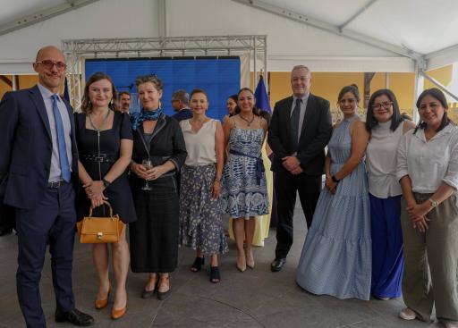 Equipo de Finanzas y Contratos, UE en Costa Rica