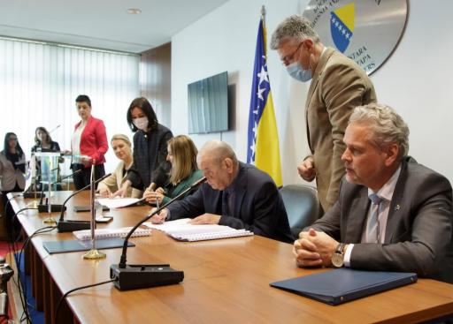 EU extends additional €45 million in grants for Corridor Vc in BiH