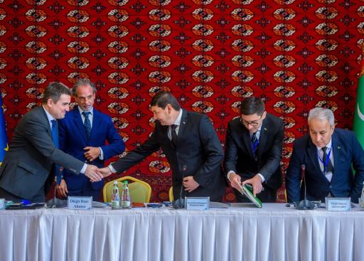 Participants of the Joint EU-Turkmenistan Energy Conference